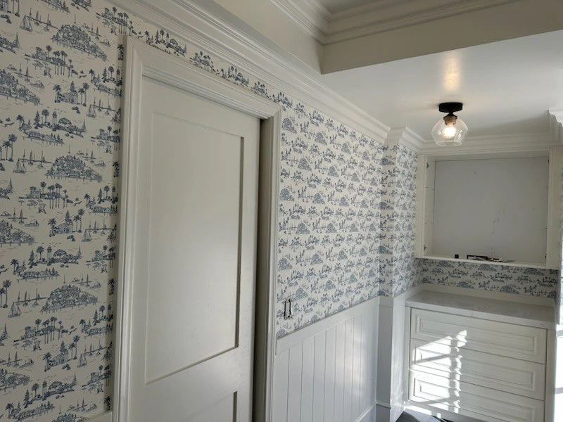 Murphy Wallpaper Installer Arlington