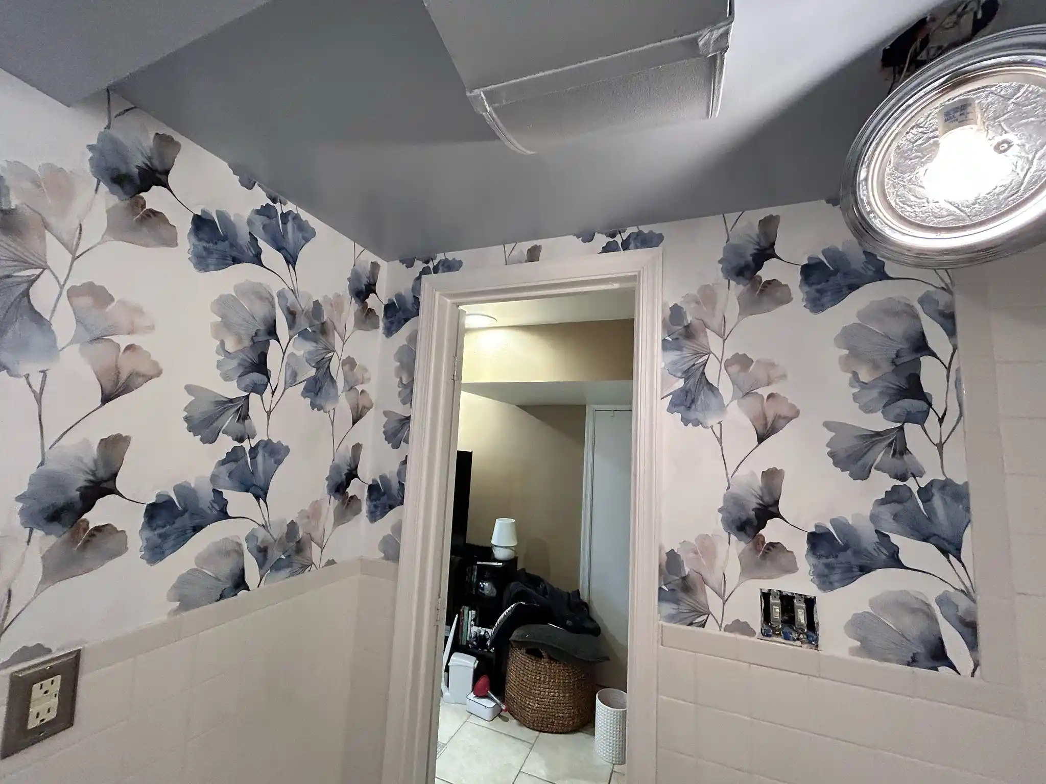 Murphy Wallpaper Installer professional wallpaper installation tools and materials in Preston Hollow, Dallas